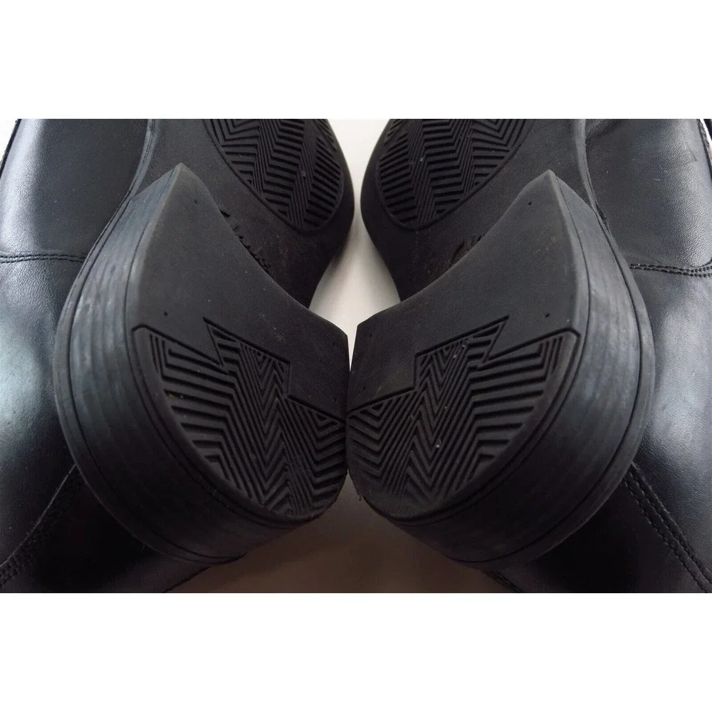 Clarks welcome shoe